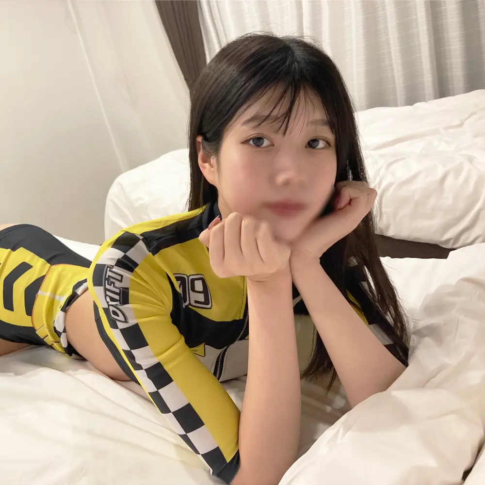 FC2-PPV-4677103 独占販売60%OFF!※22歳Dカップ国宝級美乳JD再び！ 今度はレースクイーン姿で登場♡極上スレンダーボディに今回もピストンが止まらない！