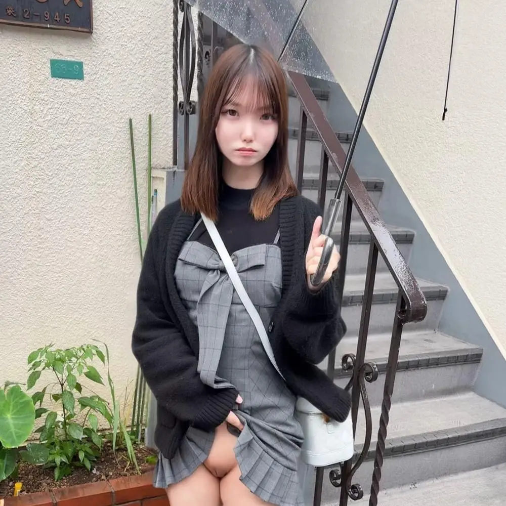 FC2-PPV-4719116 ※顔\. 晒/し上野のガルバで働く川島〇歩さん。早く返してください。