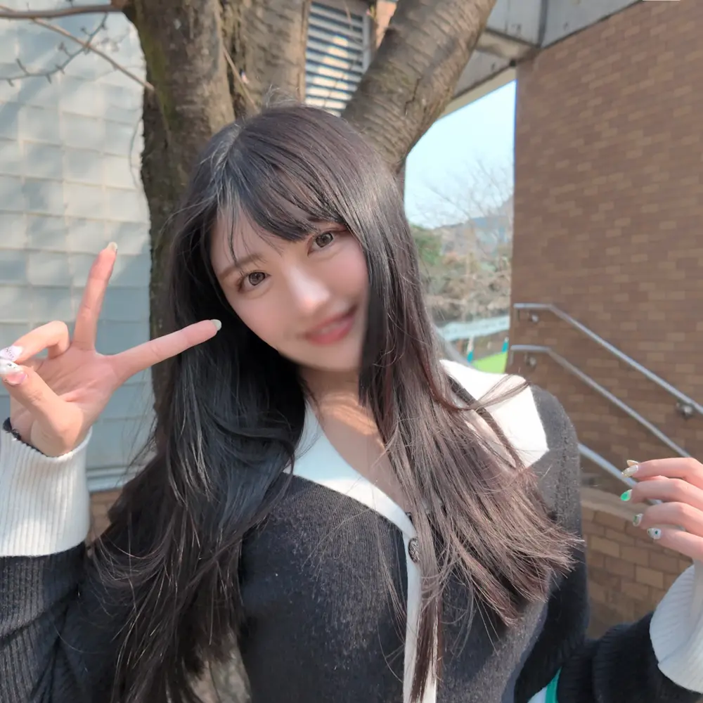 FC2-PPV-4728869【2発射/特典】 ※Gカップ美女JD!!超名器? 運動歴12年の巨乳美女が撮影応募。大胆!!自分の部屋で巨根2本から搾り取る