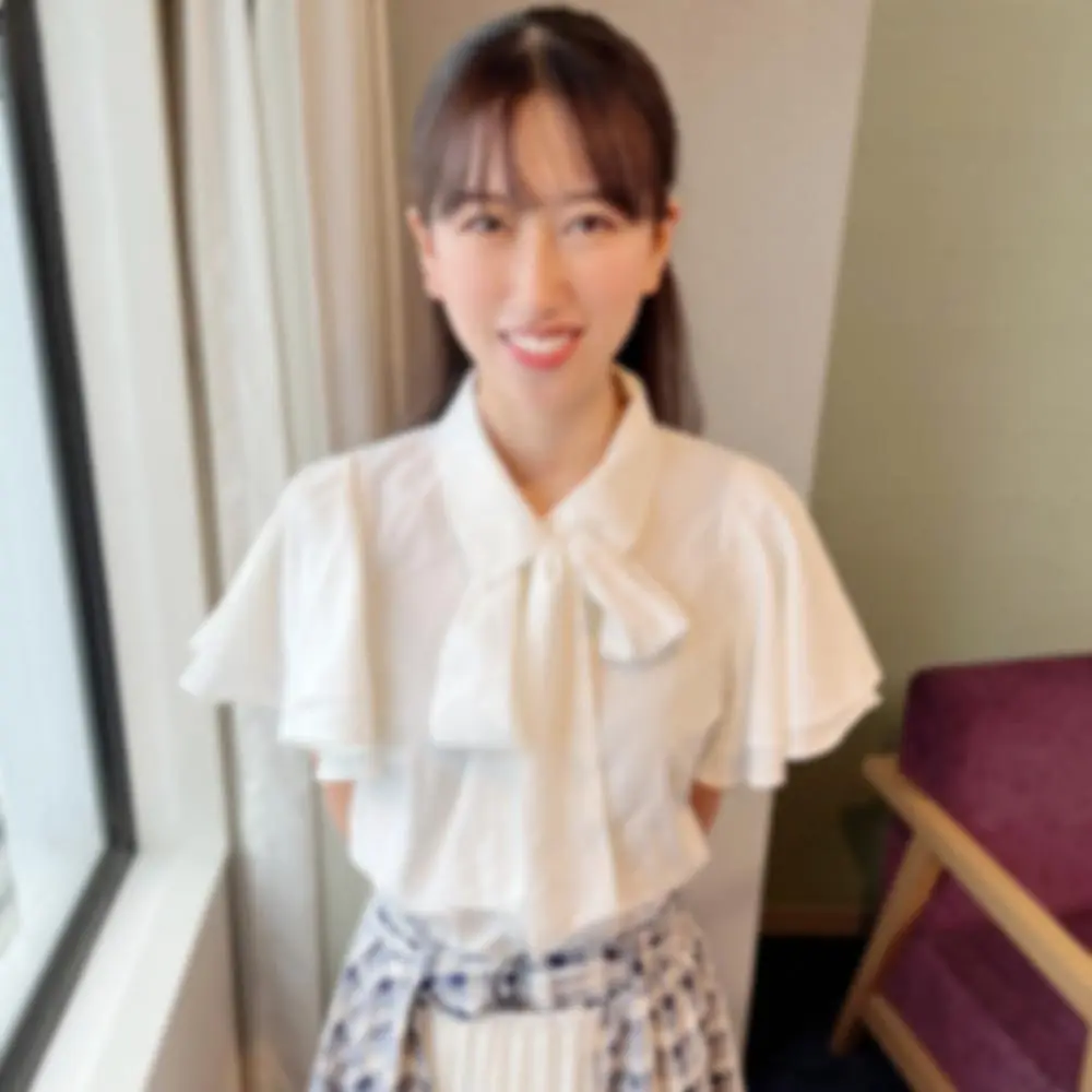 FC2-PPV-4575756 【３発射】 有名学習塾講師のインテリ美女の白くて整った美裸体。久しぶりのSEXで肌を赤らめ、身悶える。 真面目な姿に隠された淫らな腰使い、ねちっこく舐めるフェラチオは必見。