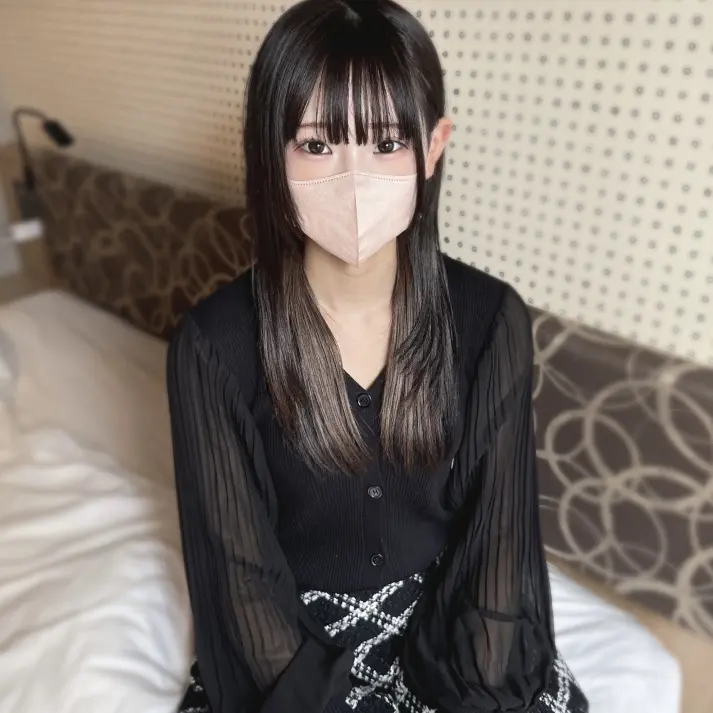 FC2-PPV-4586711 【中出し】 スレンダーちっぱいJディの激シコBodyを堪能した後に中出し。※特典あり