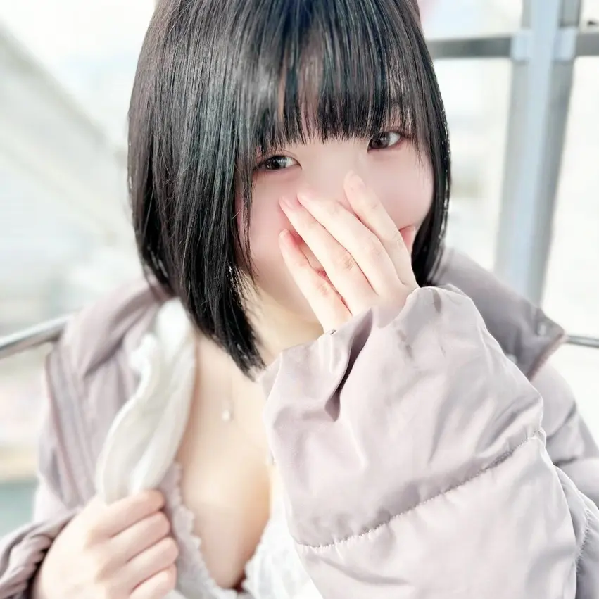 FC2-PPV-4637187 50%OFF!金沢の老舗旅館の一人♡童顔と天然Ｇ巨乳\! まるきゅう史上最も純粋な箱入りシロートの膣内をドロッドロの白濁精*で汚す!