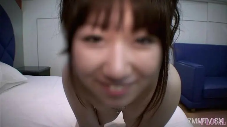 FC2-PPV-4505041 24歲的女主人小姐，如此色情，有著可愛的沙啞的聲音，我滴了果汁很多次，但我懇求“更多♥”可愛的