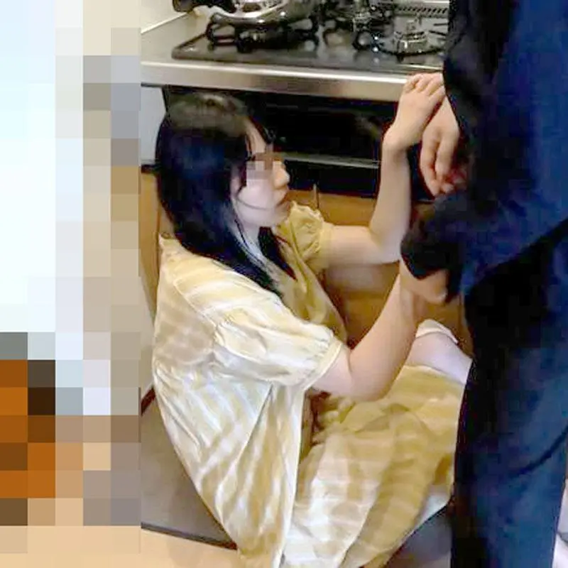 FC2-PPV-4515638 【個人】 滞納中の団地妻  嫌がりながらも糸引きお◯んこに強◯中出しで返済