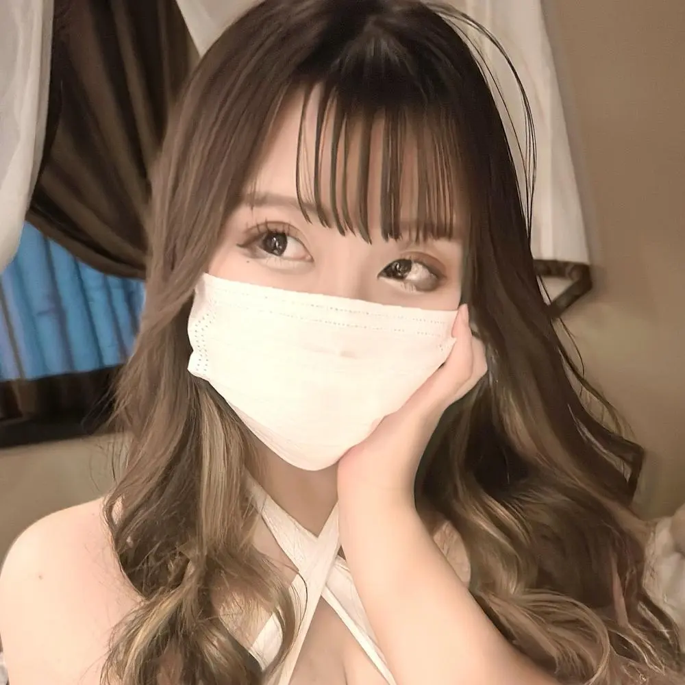 FC2-PPV-4542631 【今作のみ限定出演】 Hカップなゴージャスボディ ♡ダンサー・モモちゃんのパイでズってみた♡