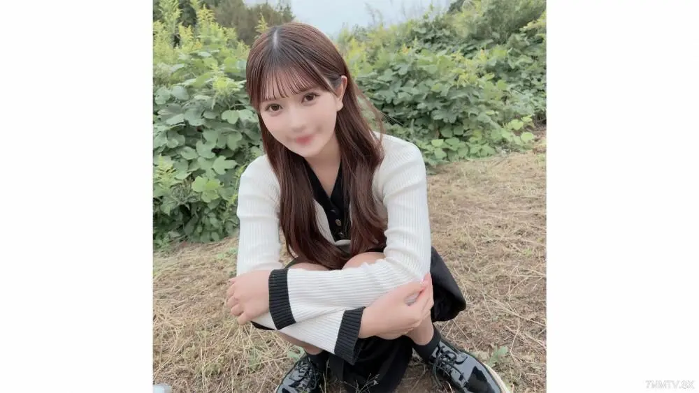 FC2-PPV-4239268 把臉露出來！ ！限量到明天！ ！畢業於名校，因美貌而不知艱辛長大的天真大小姐……在大自然中沉浸在快感中，反覆高潮的美婦中出！ ！ 〜另一個故事〜