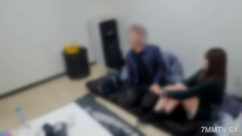 FC2-PPV-4348319 返回一部分美麗的gal帶回家，打破了外出的承諾...