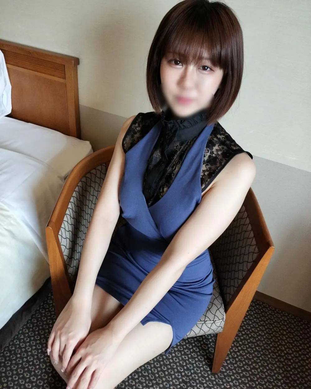 FC2-PPV-4405826 独占販売★本当に可愛いよー！！【無修正】 バリバリのアイドルをしていた短大生が決意？の顔出しOK！！ ★涼*・20歳・155cm・46kg・85(Ecup)★着エロまで撮影のつも