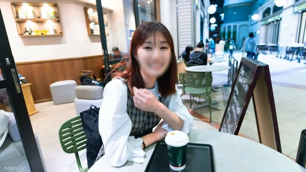 FC2-PPV-4055282 個人故事是禁忌。我照她的要求幫助她失去了童貞。 *總計 1 小時 13 分鐘