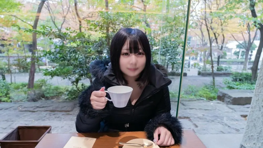 FC2-PPV-4070969 1500分截止12/23【巨乳18歲】G罩杯秋田美人。最好的乳交與光滑的皮膚 原始的體內射精。