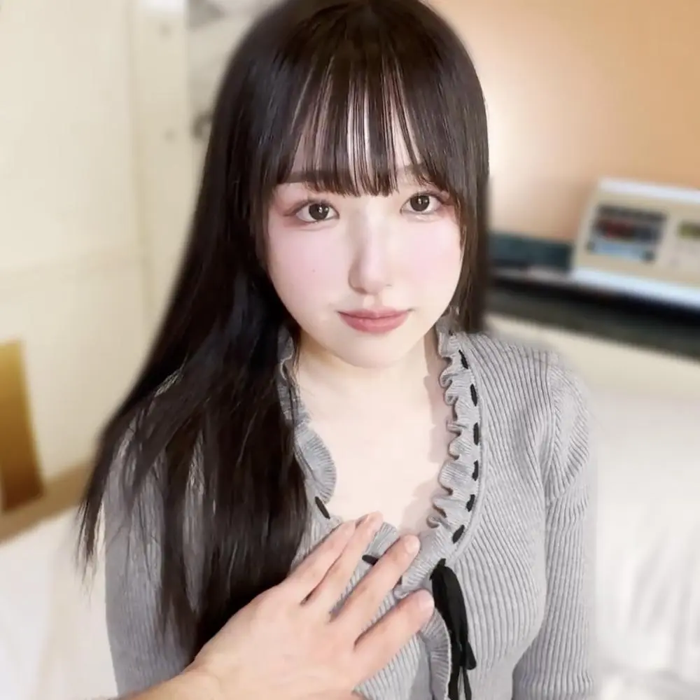 FC2-PPV-4890756 92%OFF!テレビに一瞬映っただけでSNSで話題になった美女と奇跡の再会！ ２度目のナマ中出しで孕ませ記録！