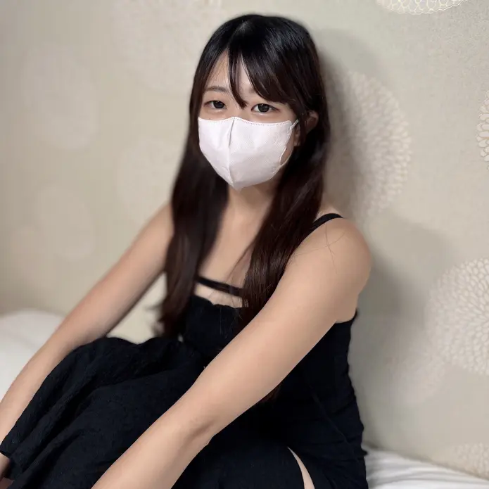 FC2-PPV-4816608 言いなり気質！【中出し】 田舎育ちの地味女は僕の言いなり。アソコ開いて、ケツ穴開いて、頭を掴まれ、垂れるくらいの大量中出し。※特典あり