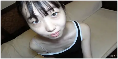 FC2-PPV-3689045 [Gokkun價格] 普通女孩子是最色情的！有著嚴肅而利落的纖細美的奇聞趣事！叔叔讓我喝精液，陰道射精兩次，確認陷入黑暗！ *附贈高清版本