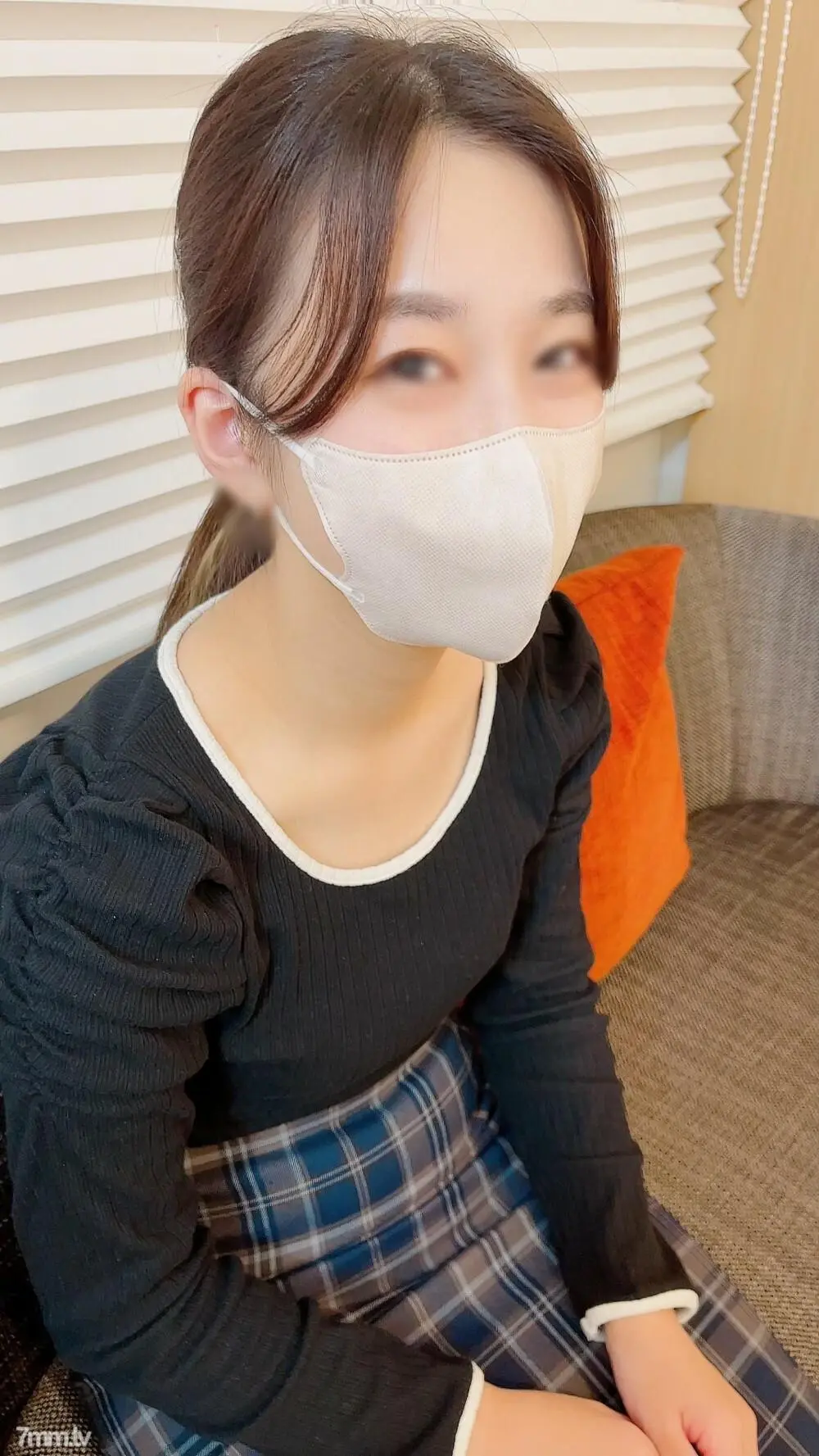 FC2-PPV-3136228 初心で少し緊張しがちな彼女はとてもCUTE、時折魅せる困った表情や、 まだ性の「せ」の字も知らないような清純さを感じさせるスタイルに大量中出し２連発※お風呂で立ちバック特典付き