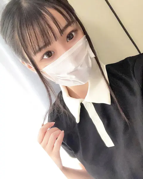 FC2-PPV-3146235 「#70」華奢で繊細な色白美乳少○女に２度ハメ。 ガチガチに緊張しながらも端正な顔を歪ませて喘いでいく姿に興奮MAX♡突きすぎてごめんね♡
