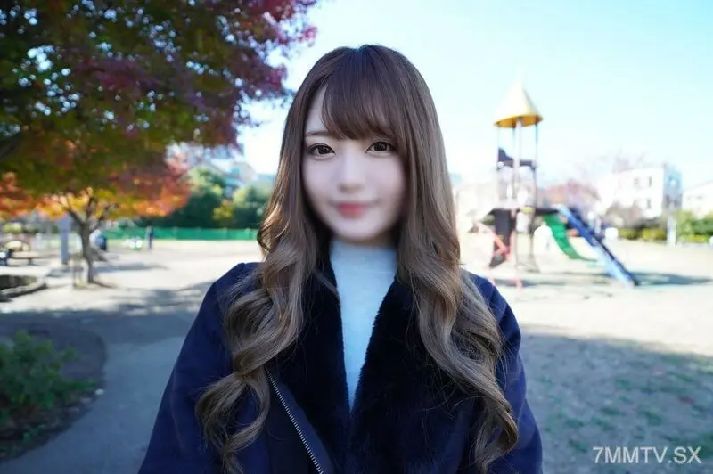 FC2-PPV-3152611 【無修正】初撮り！女子アナ顔で色白のスレンダー女子大生と白昼濃厚中出しSEX