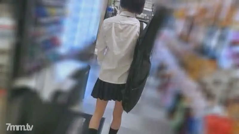 FC2-PPV-2944630 【6/12まで】県立普通③美脚のバンド少女・スタジオ帰りカラオケ生ハメ・ホテルで中出し感じすぎて○○する FC2-PPV-2944630