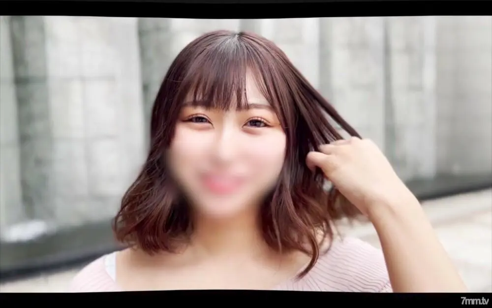 FC2-PPV-3093856 『おえおう☆確定』『完全顔出し』可憐な姿にEcup巨乳！１９歳現◯女子大生みゆきちゃん　可愛い顔でおえおうイマラに挑戦！喜び悶える体に大量中出し確定です。