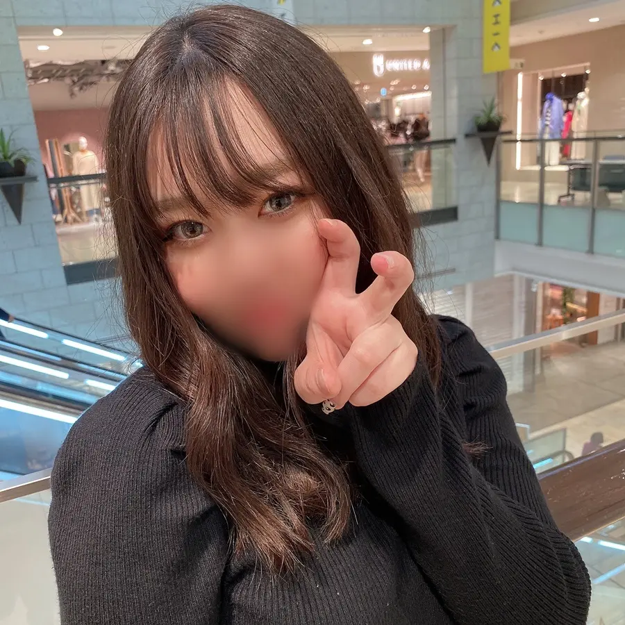 FC2-PPV-3129119 社会人デビューの美乳女の無毛マンコに大量中出し。