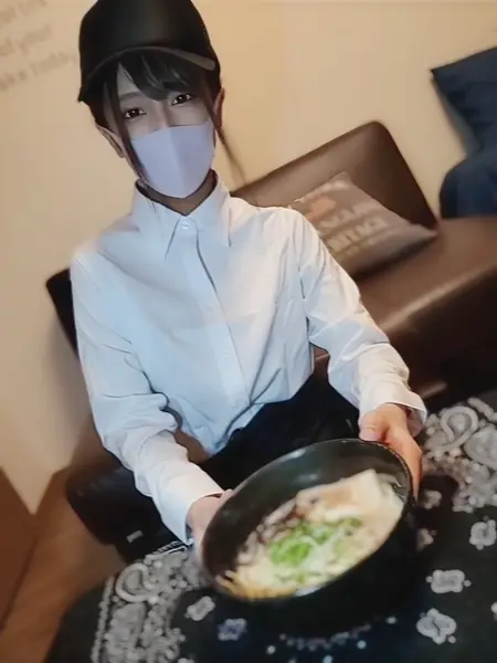 FC2-PPV-2401143 ラーメン屋さん…彼女の夢を応援してあげてく ださい