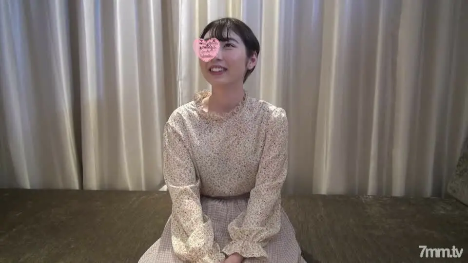 FC2-PPV-1929612 両親のお花屋さんで働くまほこちゃん19歳。ホテルのカーテン全開でフェラに69に立ちバック。 公園で遊ぶファミリーに凝視され恥辱の表情、人生初の生中出し。